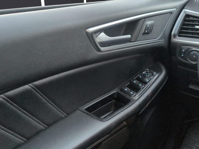 FORD Edge usata, con MP3