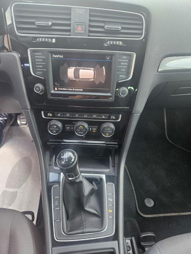 VOLKSWAGEN Golf usata, con ESP