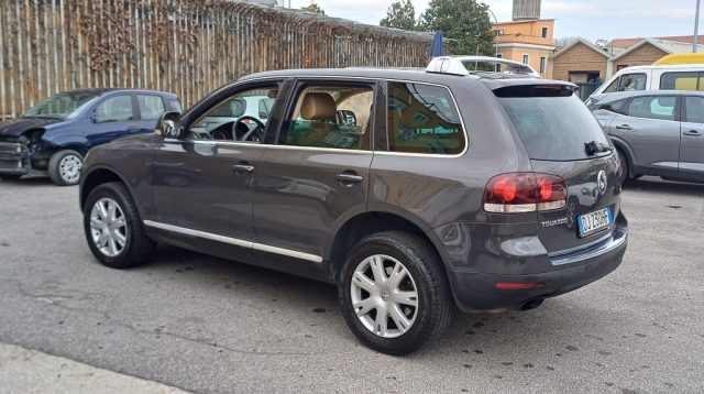 VOLKSWAGEN Touareg usata, con Antifurto