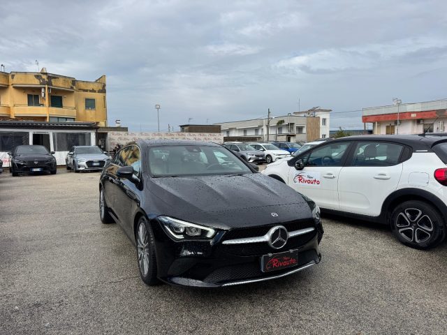 MERCEDES-BENZ CLA 180 usata, con Controllo automatico clima