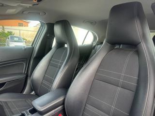 MERCEDES-BENZ GLA 180 usata, con Deflettori