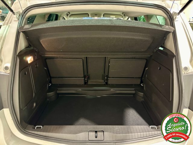 OPEL Meriva usata, con Volante in pelle