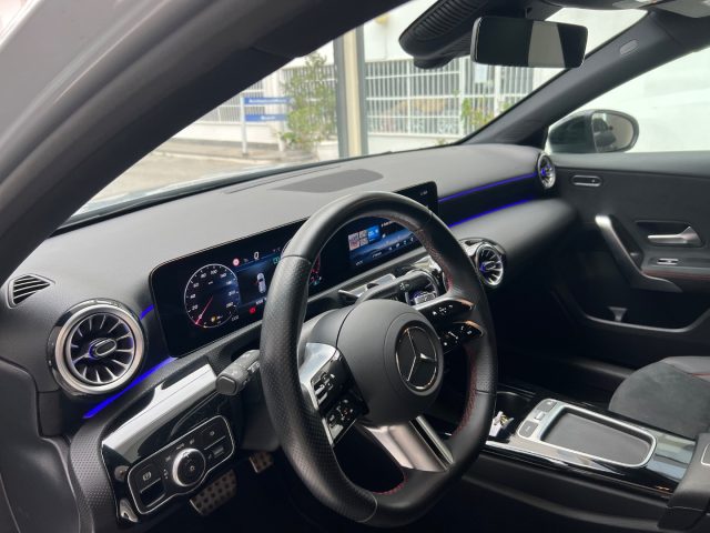 MERCEDES-BENZ A 180 usata, con Luci diurne LED