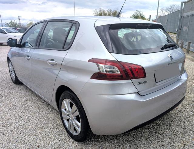 PEUGEOT 308 usata, con Airbag laterali