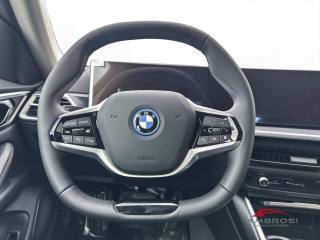 BMW i4 usata 13