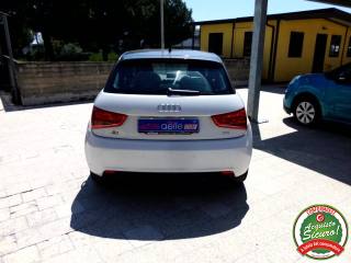 AUDI A1 usata, con Autoradio