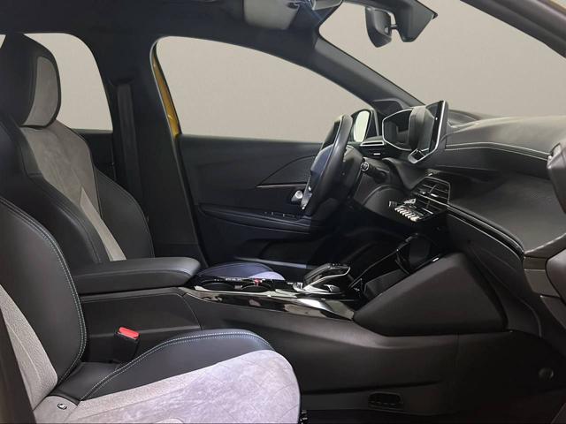 PEUGEOT 208 usata, con Controllo automatico clima