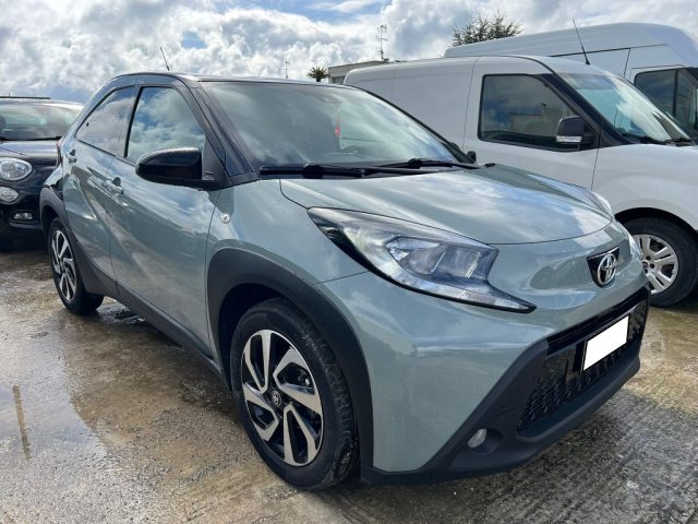 TOYOTA Aygo X usata 1