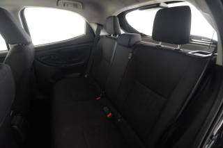 TOYOTA Yaris usata 3