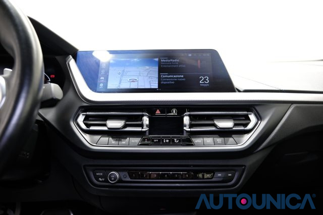 BMW 220 usata, con Leve al volante