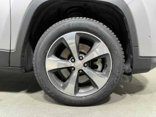 JEEP Cherokee usata, con Controllo trazione