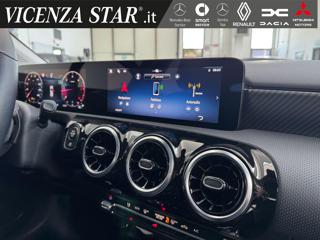 MERCEDES-BENZ A 180 usata, con Fendinebbia