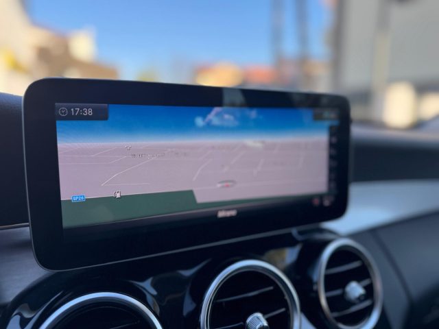 MERCEDES-BENZ C 220 usata, con Controllo trazione