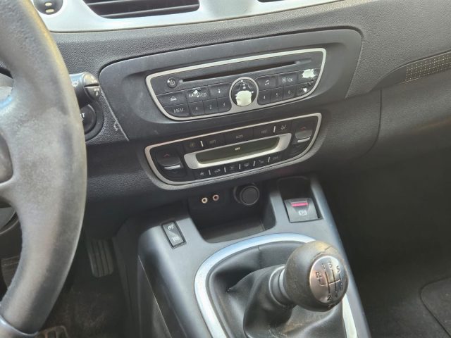 RENAULT Scenic usata, con Cruise Control