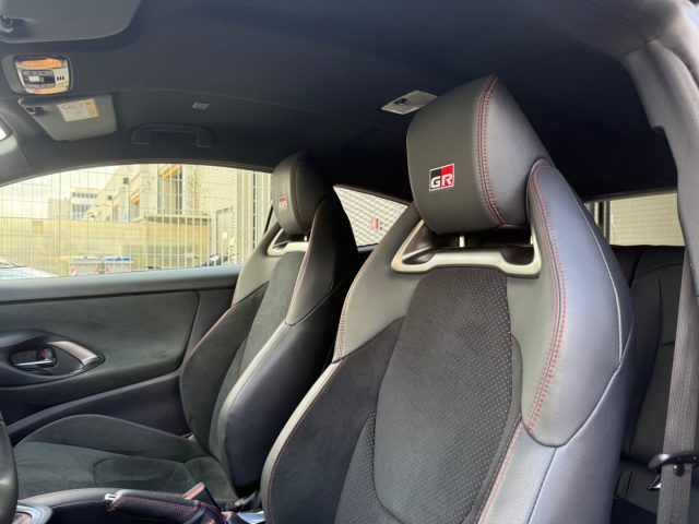 TOYOTA Yaris usata, con Fendinebbia