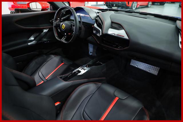 FERRARI SF90 usata, con Sistema di navigazione