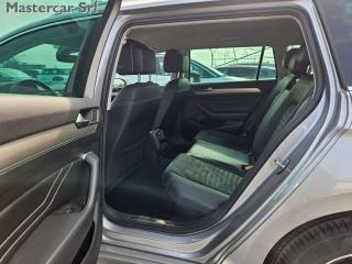 VOLKSWAGEN Passat Variant usata, con Controllo trazione