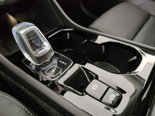 VOLVO XC40 usata, con Controllo trazione