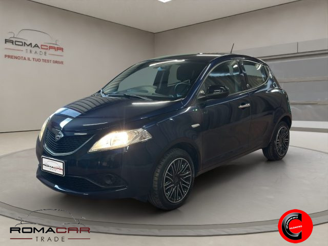 LANCIA Ypsilon usata, con Airbag