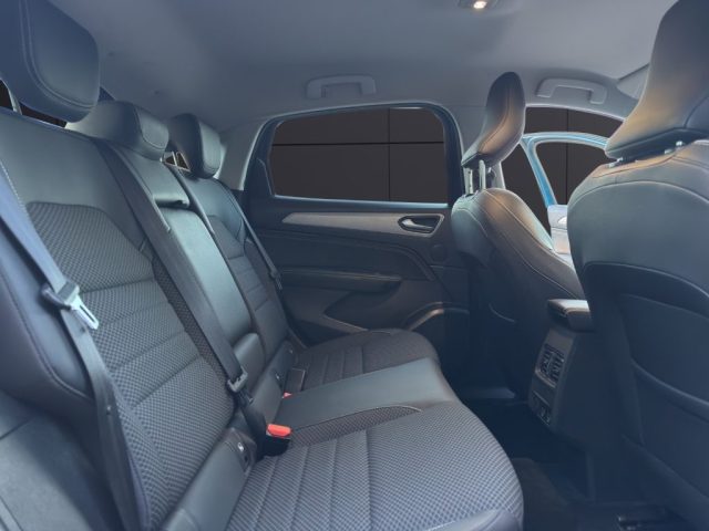 RENAULT Arkana usata, con Bracciolo