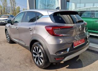 RENAULT Captur usata, con Autoradio