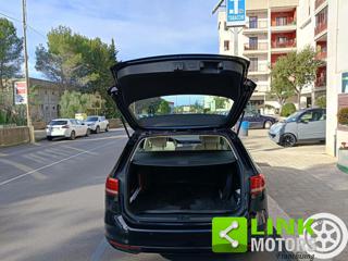 VOLKSWAGEN Passat Variant usata, con Controllo trazione