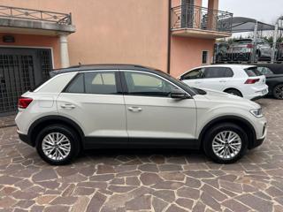 VOLKSWAGEN T-Roc usata, con Airbag