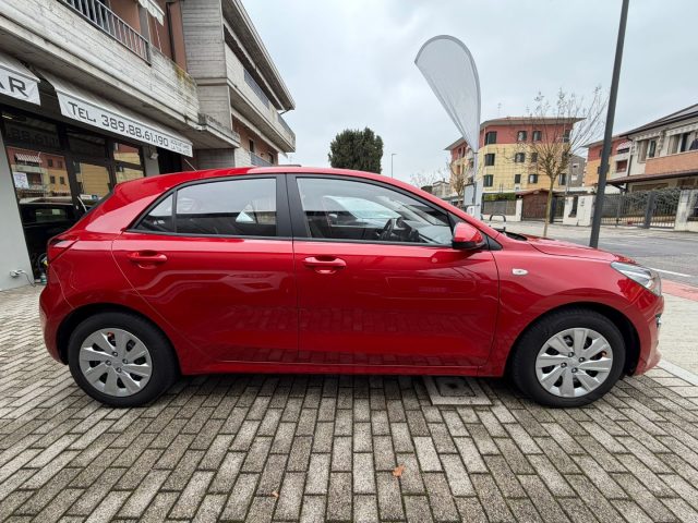 KIA Rio usata 3
