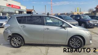 TOYOTA Verso usata, con Volante in pelle