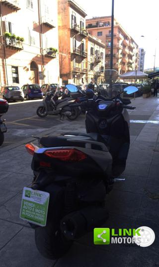 YAMAHA X-Max 400 usata 3