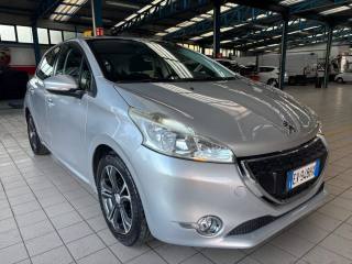 PEUGEOT 208 usata, con Airbag