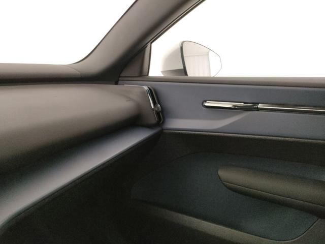 VOLVO EX30 usata, con Volante in pelle