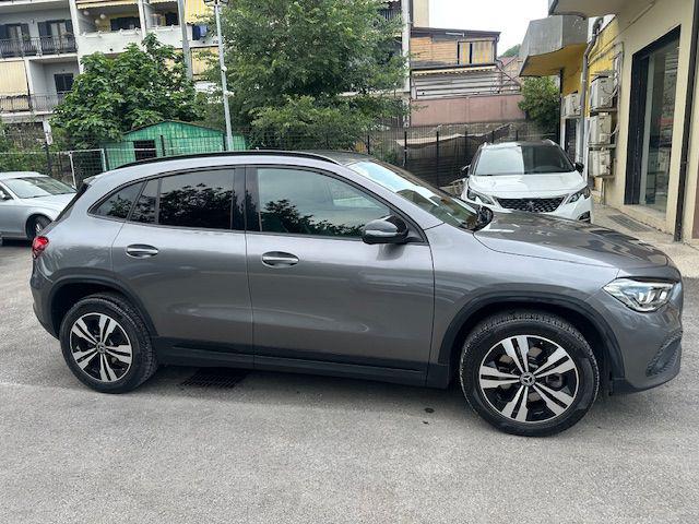 MERCEDES-BENZ GLA 200 usata, con Airbag Passeggero
