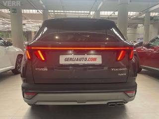 HYUNDAI Tucson usata, con Autoradio