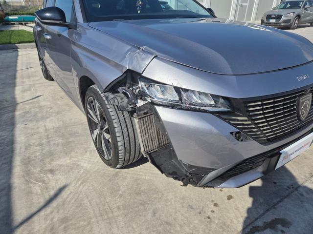 PEUGEOT 308 usata, con Airbag testa