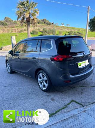 OPEL Zafira Tourer usata, con Boardcomputer