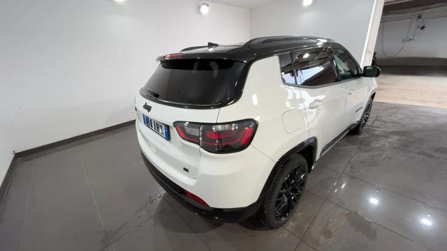 JEEP Compass usata, con Autoradio