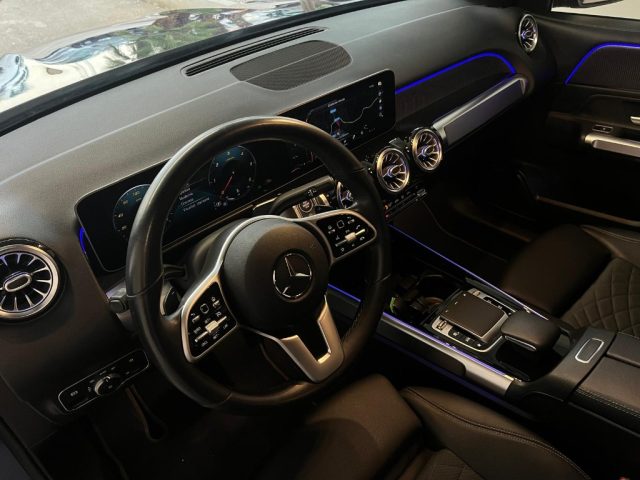 MERCEDES-BENZ GLB 200 usata, con Chiusura centralizzata