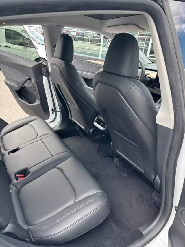 TESLA Model Y usata, con Interni in pelle
