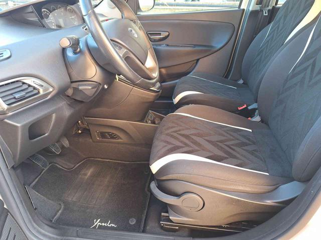 LANCIA Ypsilon usata, con ESP