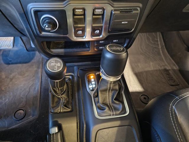 JEEP Wrangler usata, con Interni in pelle