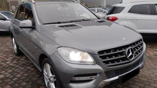 MERCEDES-BENZ ML 250 usata, con Autoradio