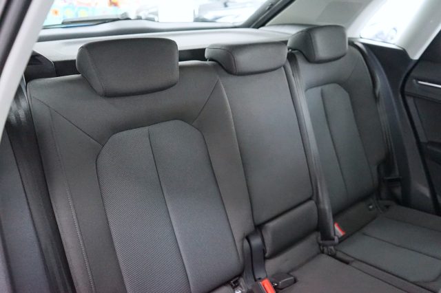 AUDI Q3 usata, con Sedile posteriore sdoppiato