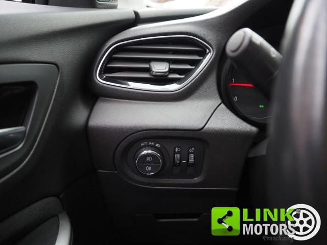 OPEL Grandland X usata 33