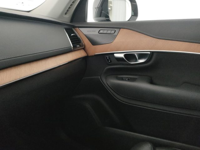 VOLVO XC90 usata, con Tettuccio apribile