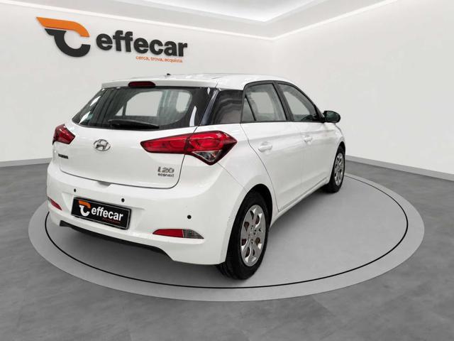 HYUNDAI i20 usata, con Antifurto