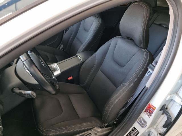 VOLVO V60 usata, con Controllo automatico clima