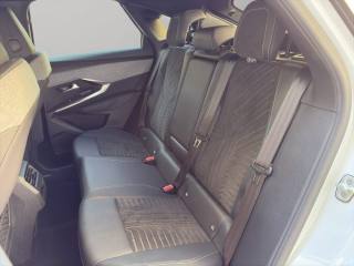 PEUGEOT 3008 usata, con Sensori di parcheggio posteriori