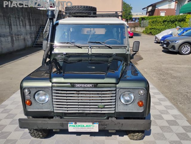 LAND ROVER Defender usata, con Alzacristalli elettrici