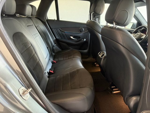 MERCEDES-BENZ GLC 220 usata, con Sensori di parcheggio posteriori
